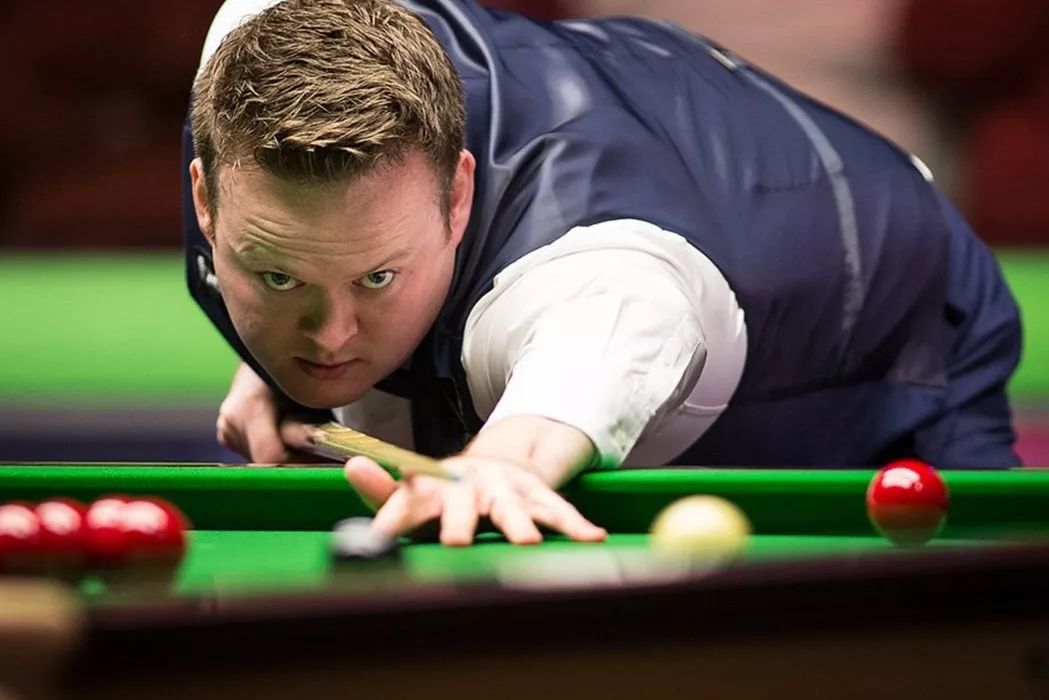 展的深远布 展的深远布