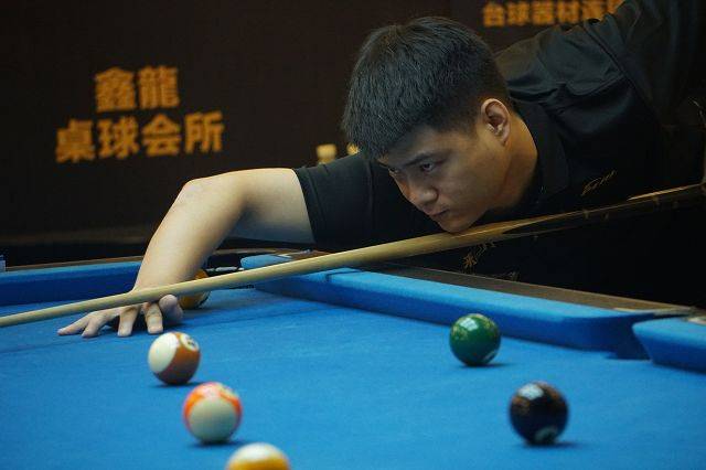 亚形成了明 亚形成了明