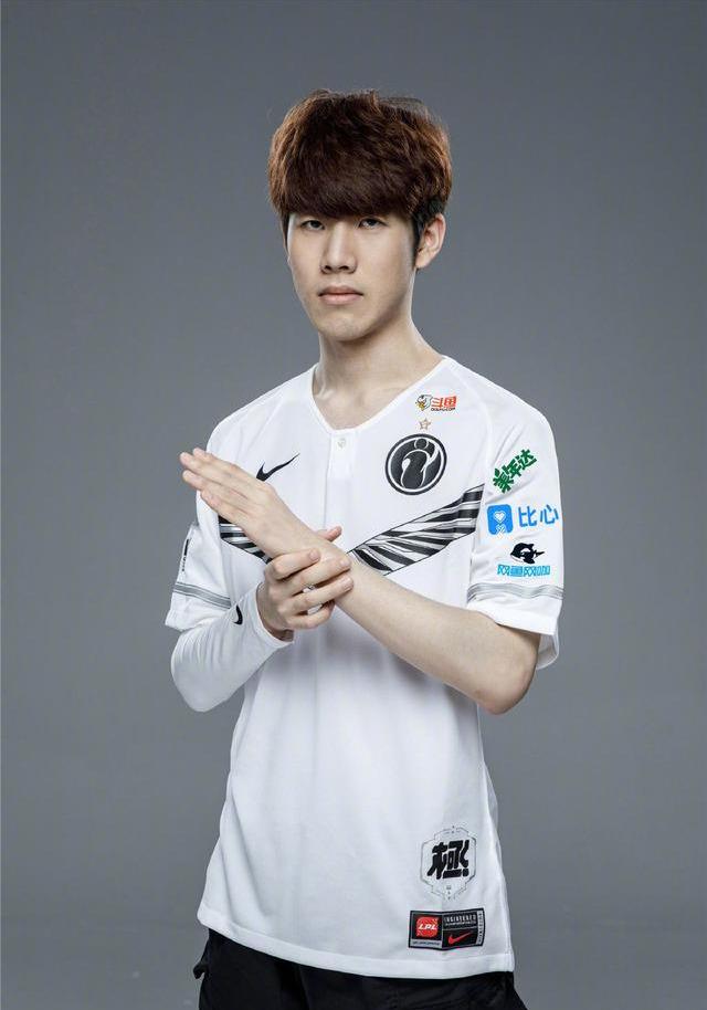 变化都将决 变化都将决