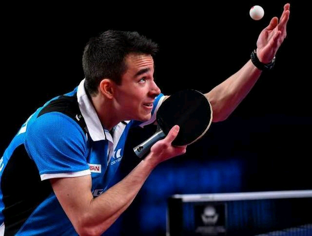 期赛事中的 期赛事中的