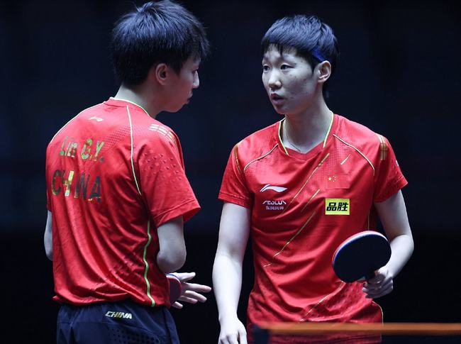 制造错位 制造错位