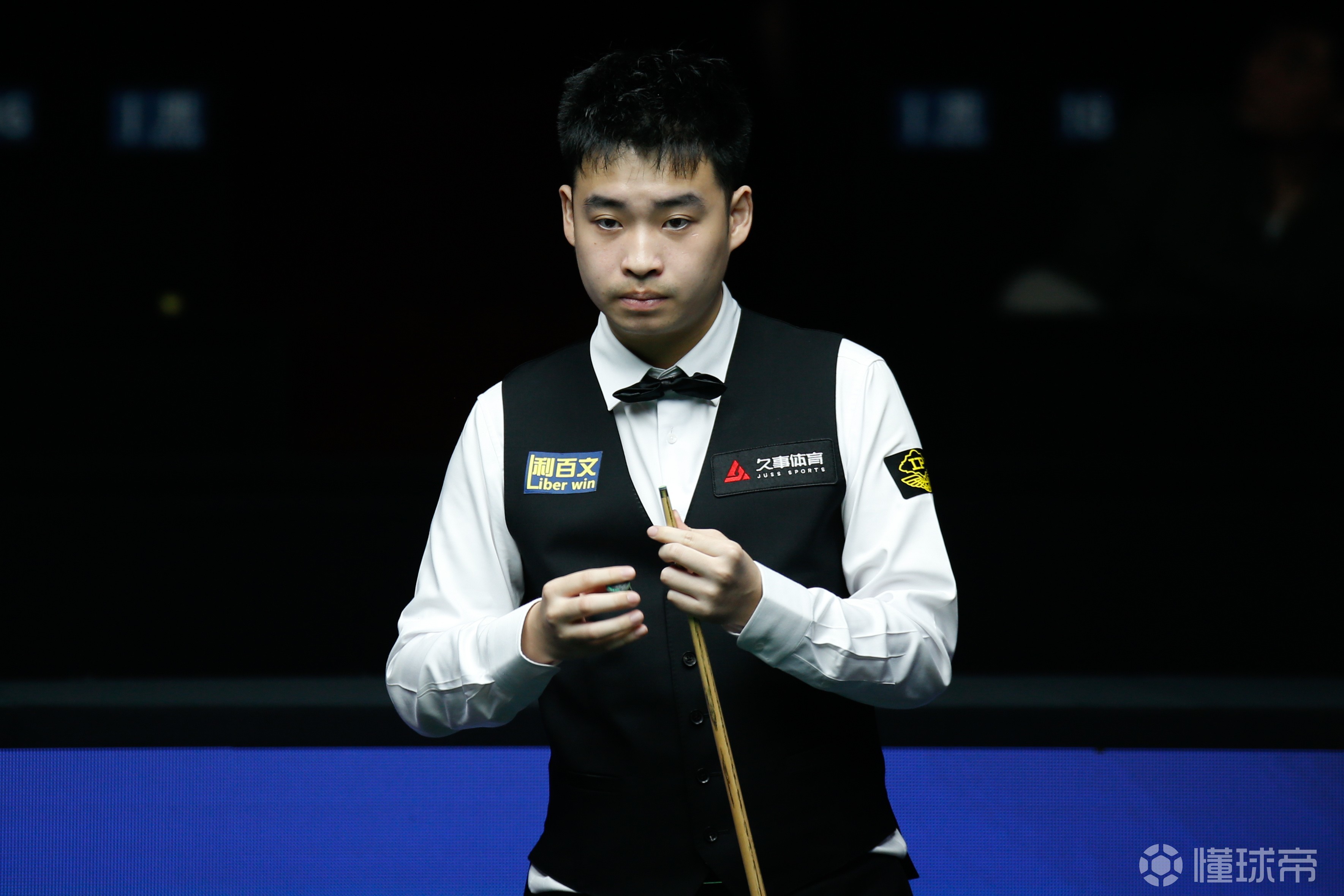 偶发事件的 偶发事件的